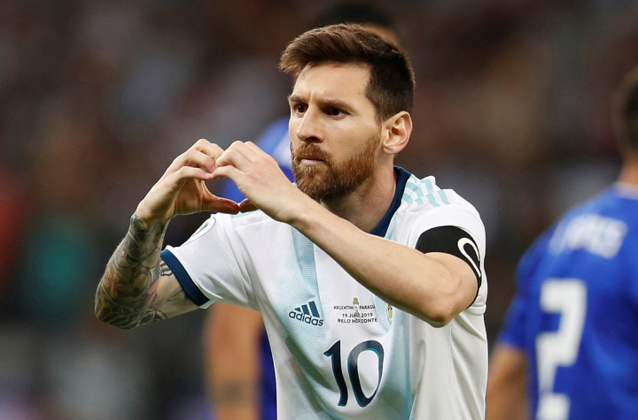 HLV Lionel Scaloni phát biểu về Messi sau khi vô địch Copa America