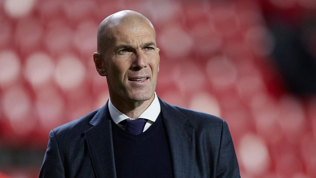 HLV Zinedine Zidane tìm được bến đỗ đầy bất ngờ sau khi rời Real Madrid